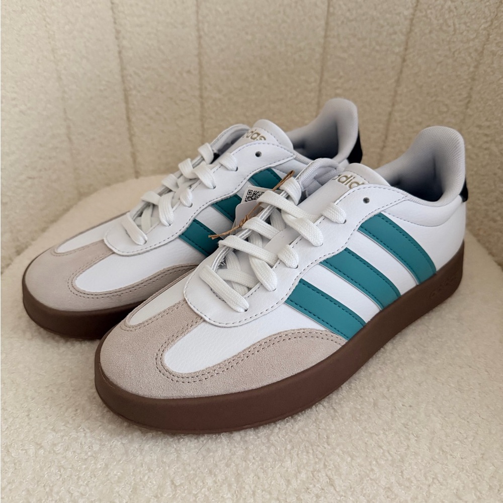 Adidas Women's Barreda Shoes Size 8 W